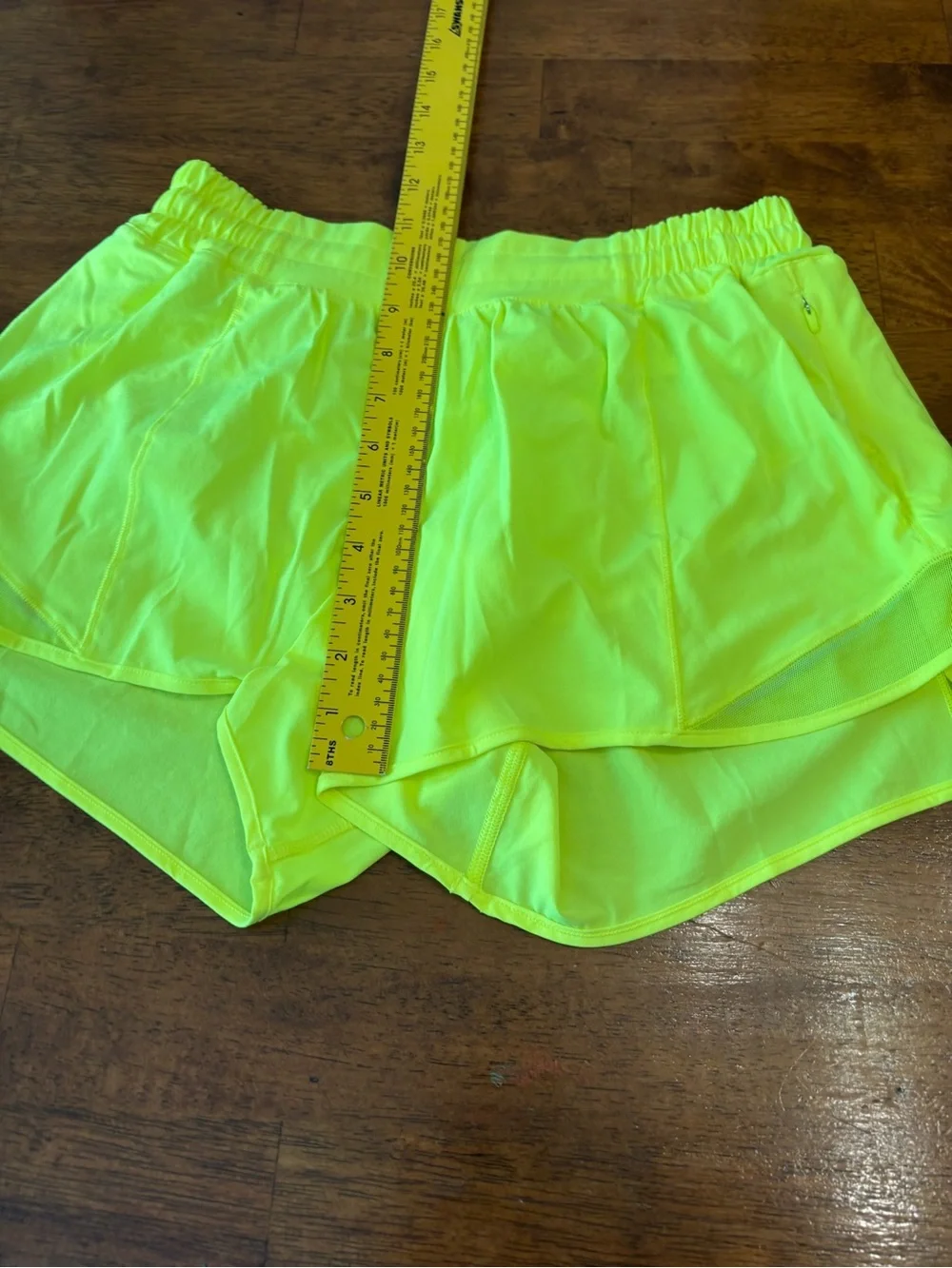 Lululemon Hotty Hot Lined Running Shorts Highlight Yellow Neon Size 8
